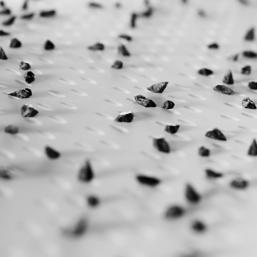 Illustration of particles on a post-filter filtration surface